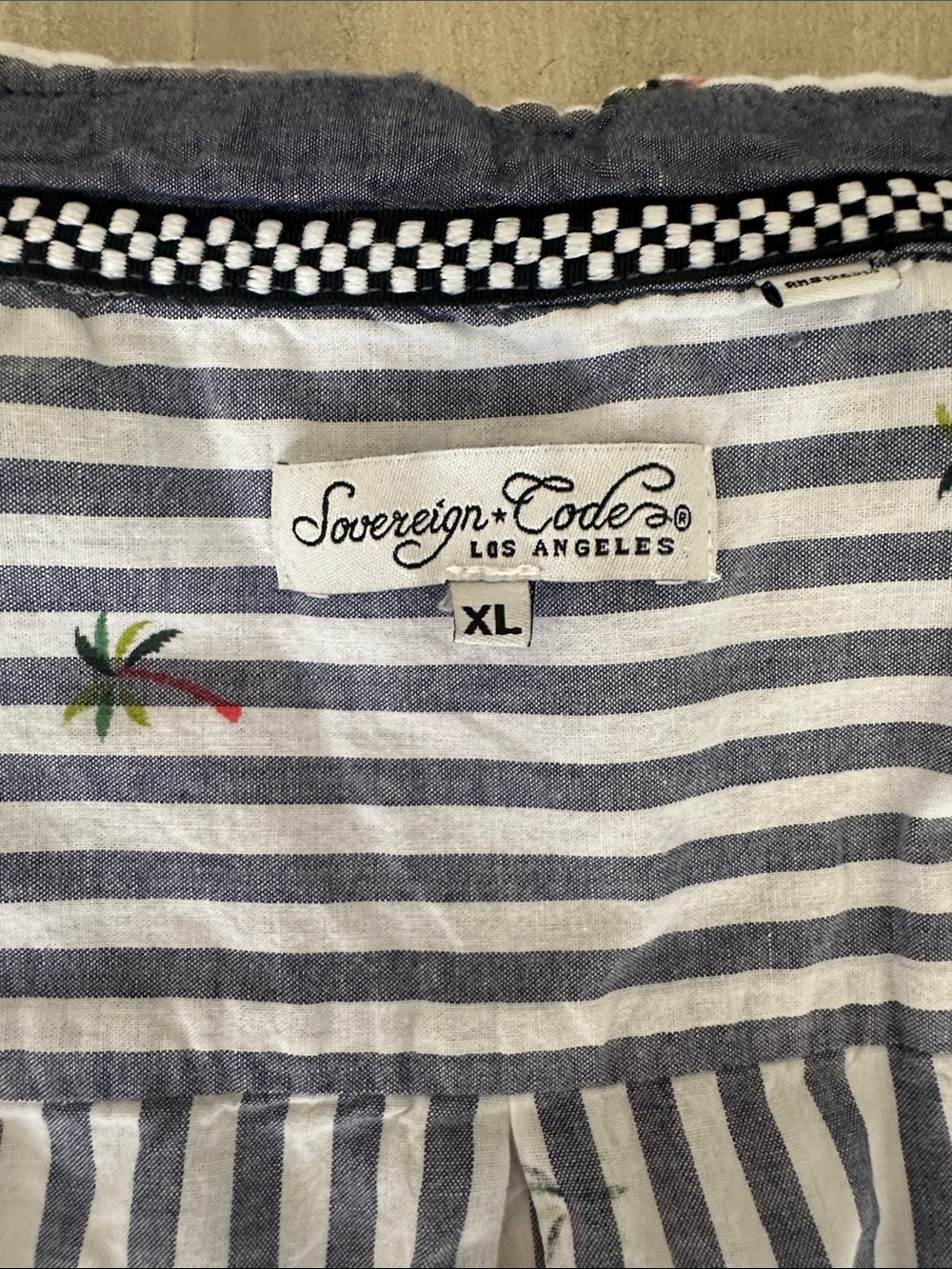 Sovereign Code shirt - Picture 5 of 7